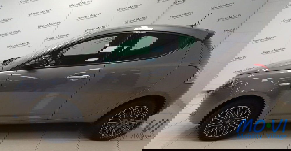 Lancia Ypsilon usata a Torino (11)