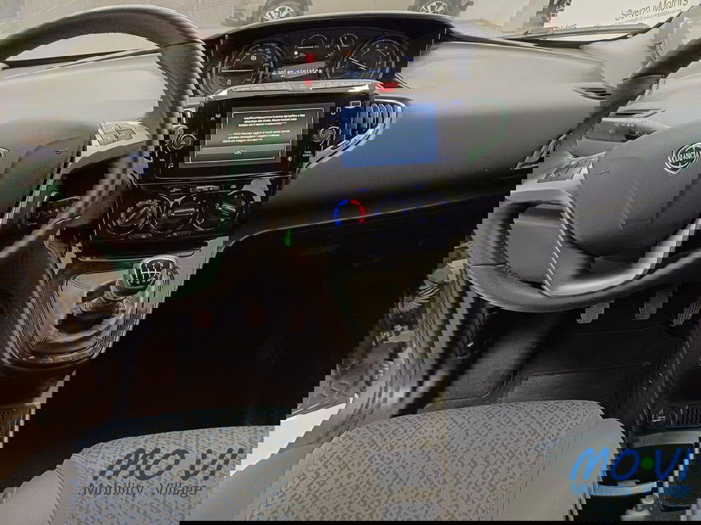 Lancia Ypsilon usata a Torino (12)