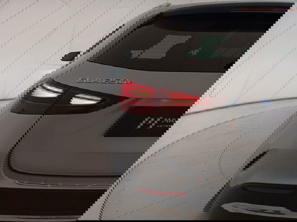 Mercedes-Benz GLA SUV usata a Bari (11)