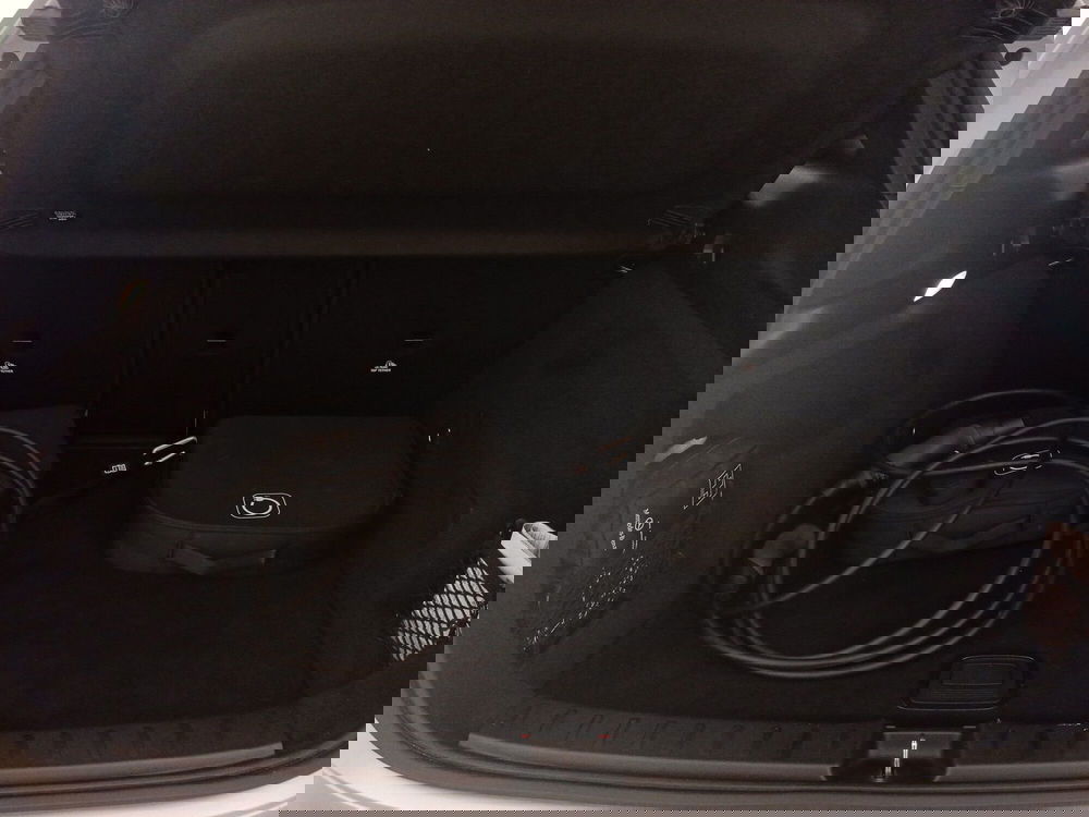 Mercedes-Benz GLA SUV usata a Bari (13)