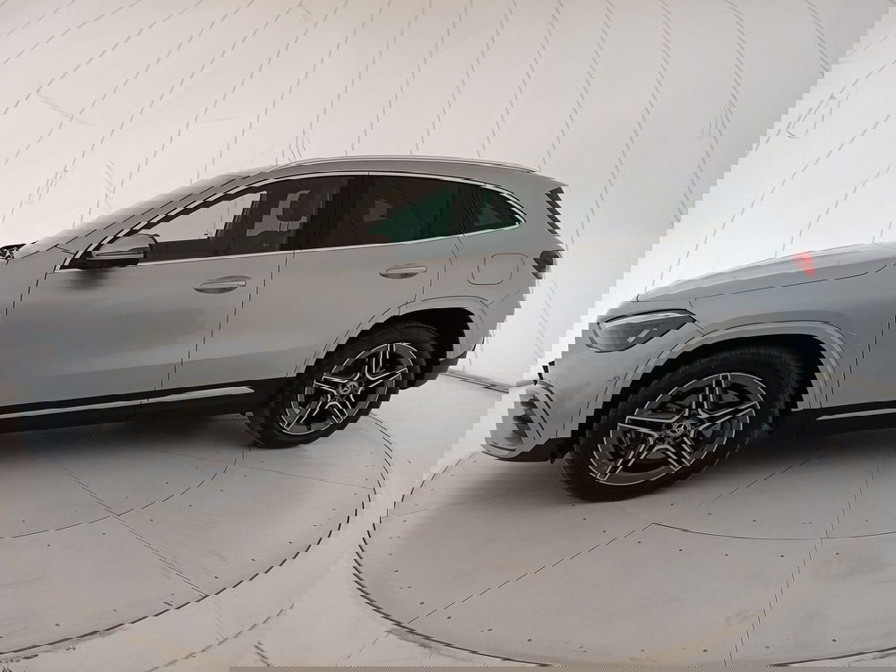 Mercedes-Benz GLA SUV usata a Bari (2)