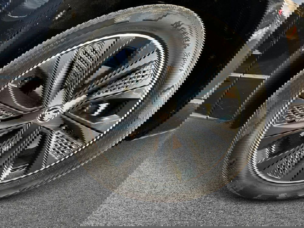 Skoda Karoq usata a Bari (16)