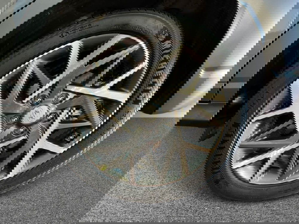 Hyundai Kona usata a Bari (12)