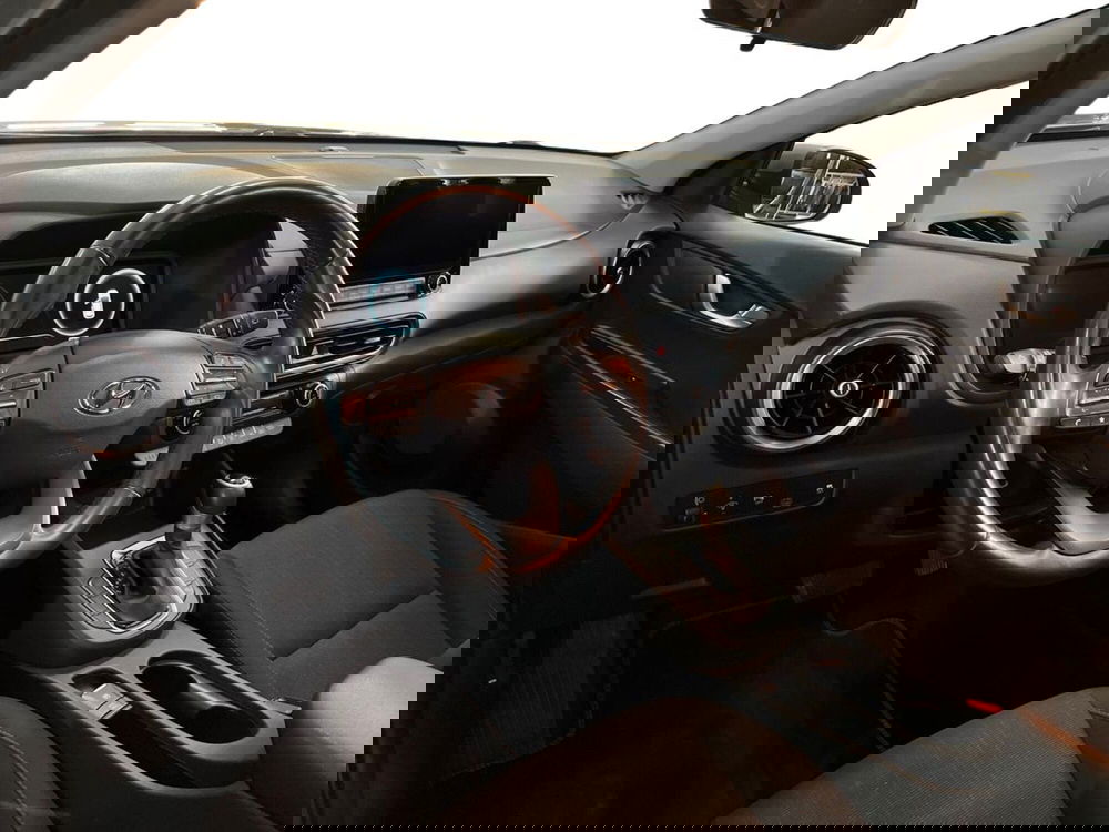 Hyundai Kona usata a Bari (19)