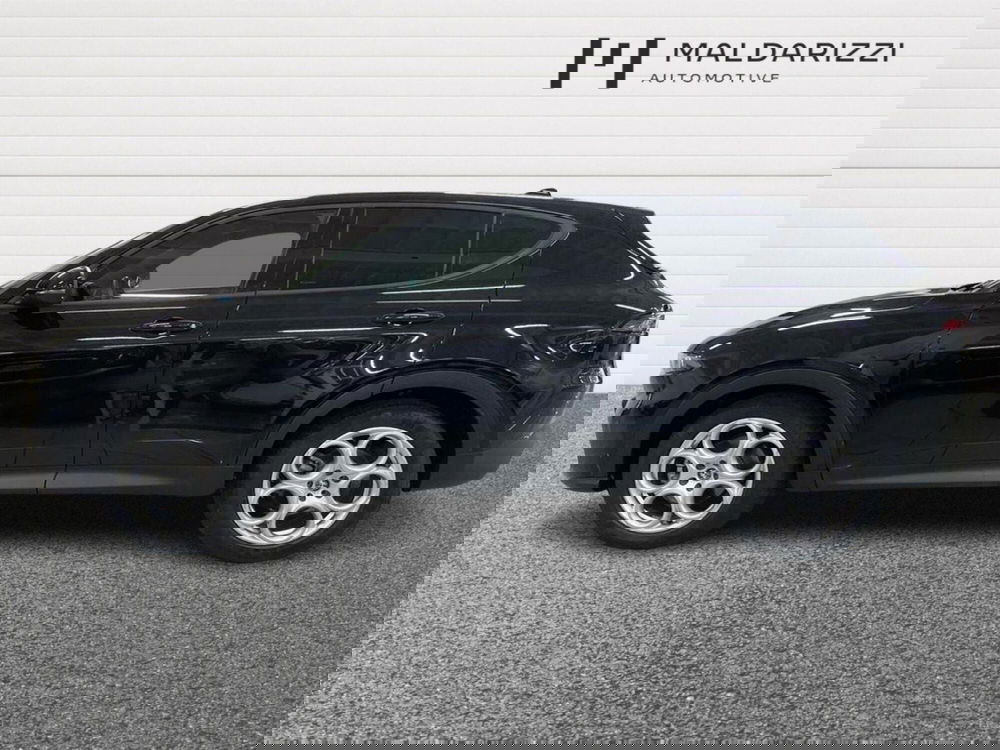 Alfa Romeo Tonale usata a Bari (15)