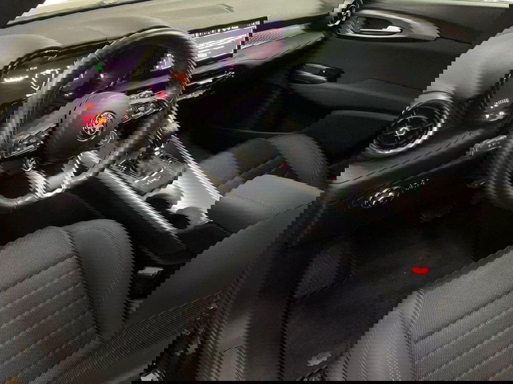 Alfa Romeo Tonale usata a Bari (20)