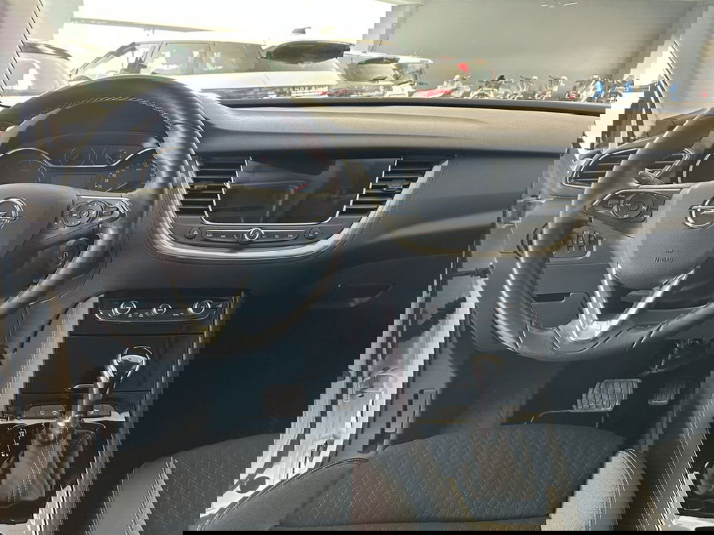 Opel Grandland X usata a Ferrara (11)