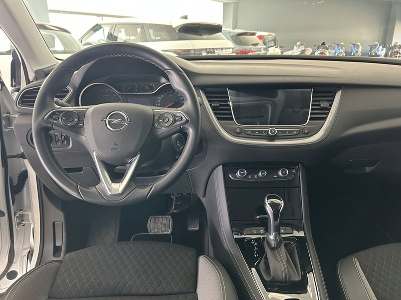 Opel Grandland X usata a Ferrara (11)