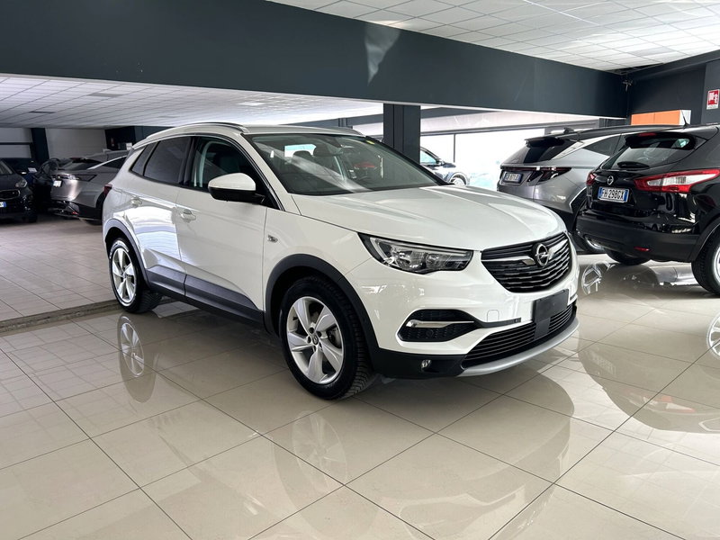 Opel Grandland X usata a Ferrara (3)