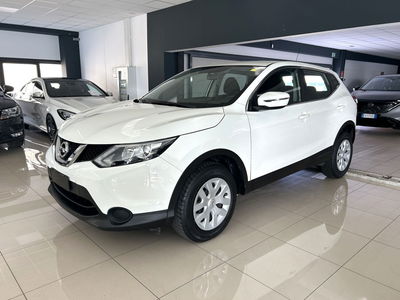 Nissan Qashqai 1.2 DIG-T Visia del 2017 usata a Ferrara