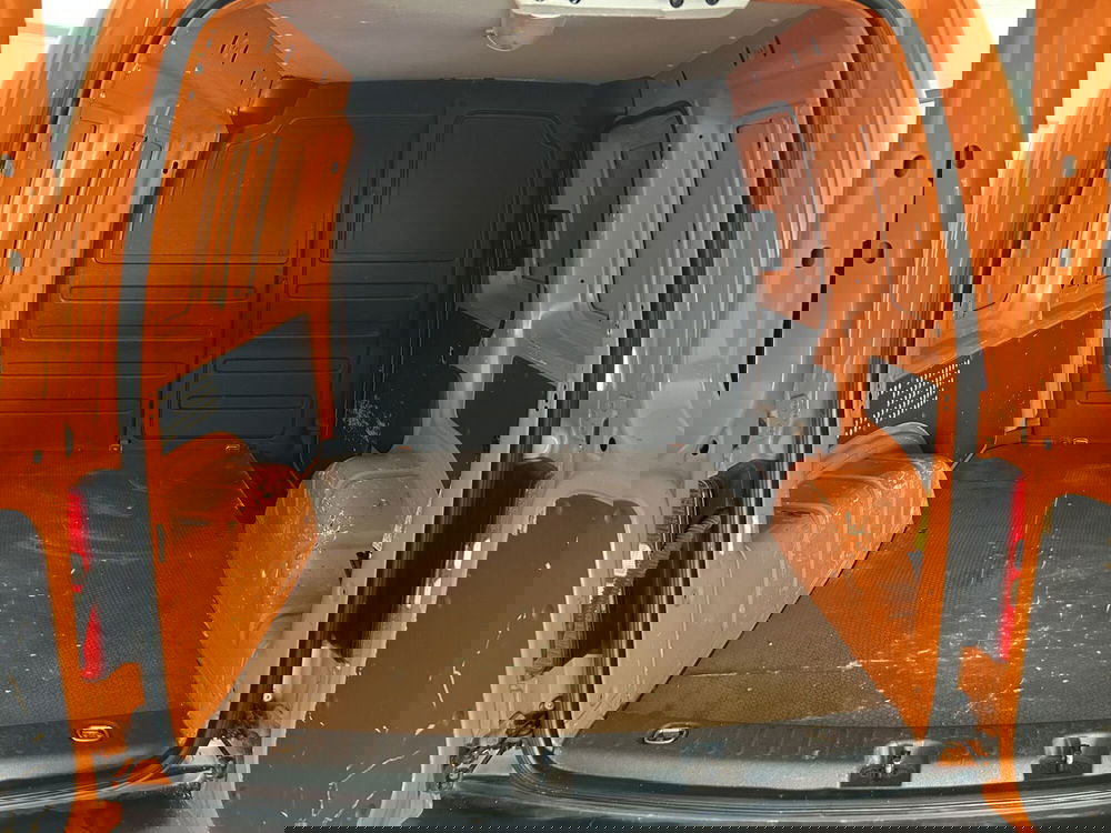 Volkswagen Caddy usata a Ferrara (13)