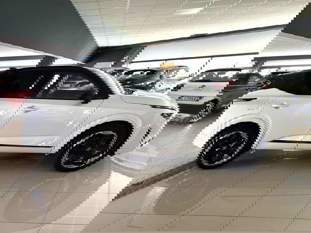 Nissan Qashqai nuova a Ferrara (4)