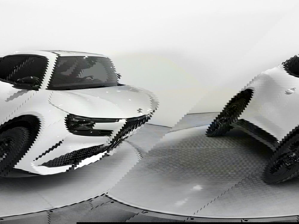 Alfa Romeo Junior nuova a Pisa