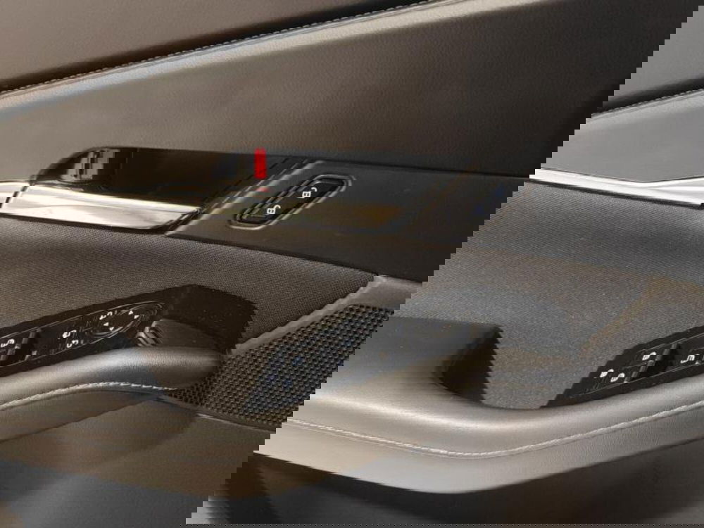 Mazda CX-30 usata a Genova (12)