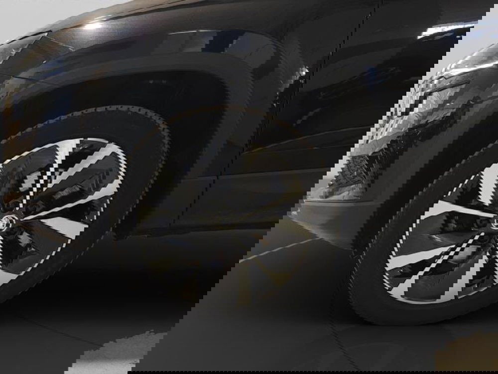 Skoda Karoq usata a Genova (18)