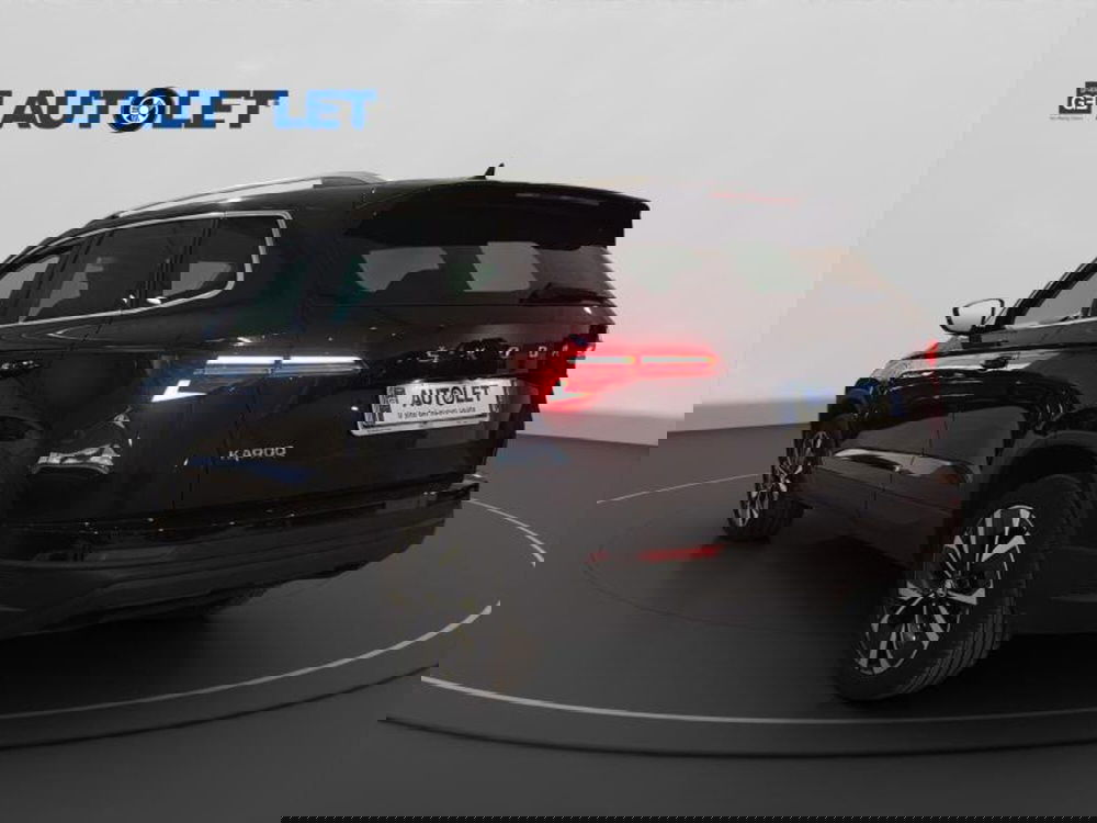 Skoda Karoq usata a Genova (8)