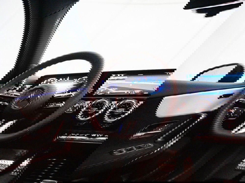 Mercedes-Benz Classe A nuova a Macerata (16)