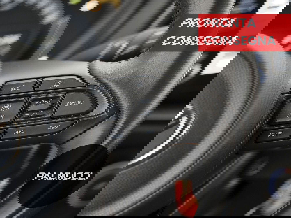 Toyota Aygo X usata a Prato (11)