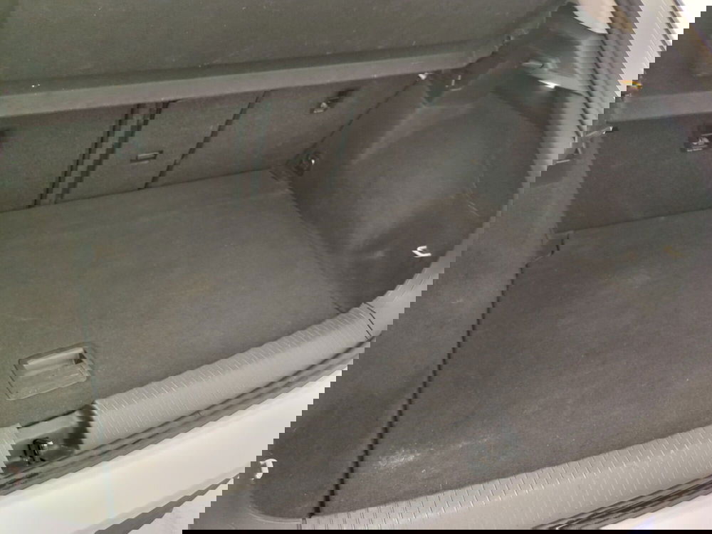 Volkswagen T-Roc usata a Avellino (10)