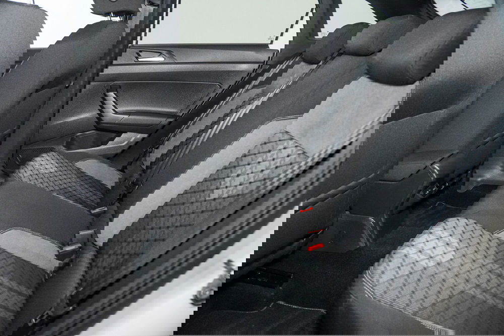 Volkswagen Taigo usata a Perugia (9)