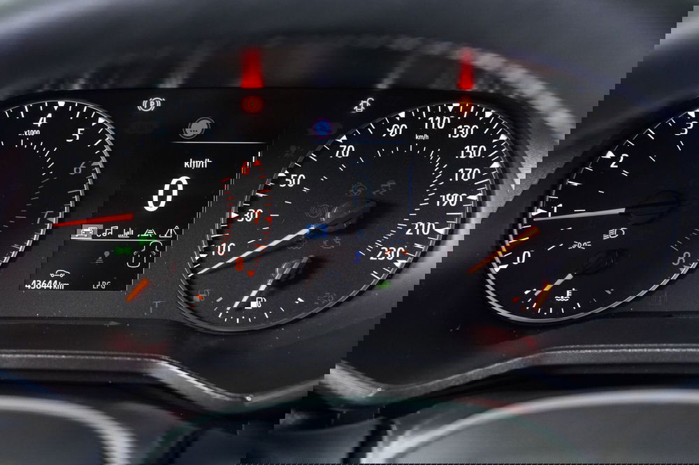 Renault Clio usata a Perugia (16)