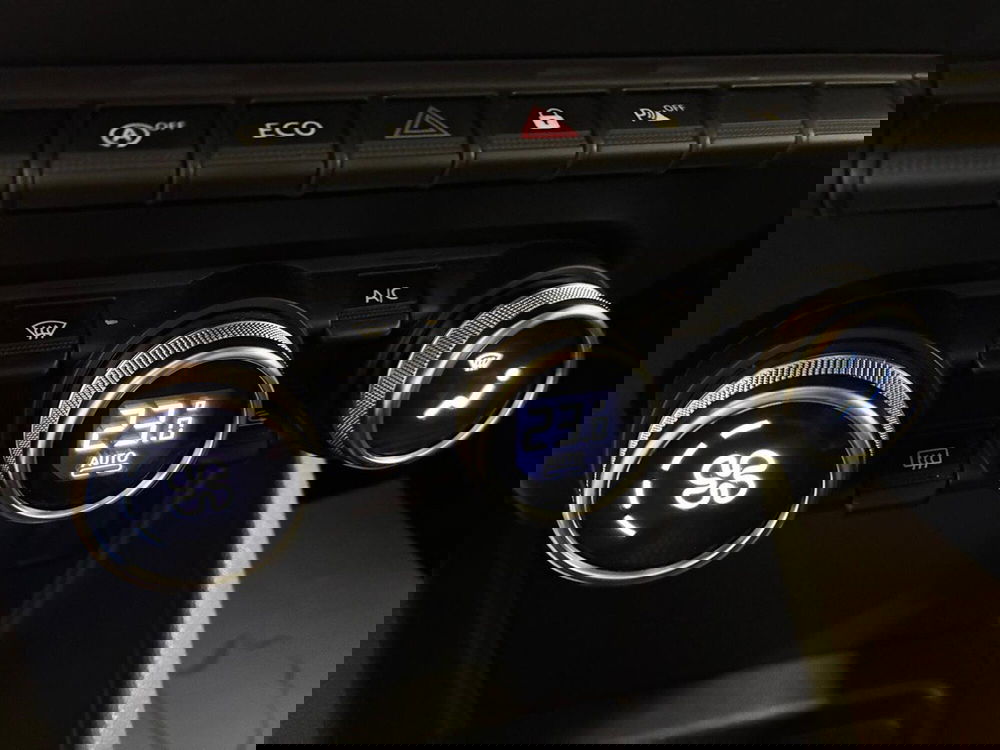 Dacia Duster usata a Brescia (19)