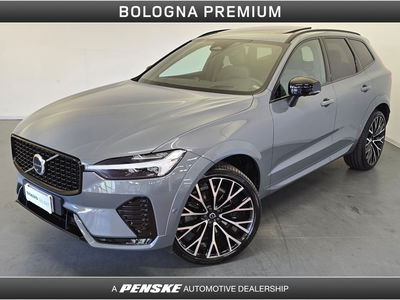 Volvo XC60 B5 (d) AWD automatico Ultimate Dark del 2022 usata a Casalecchio di Reno