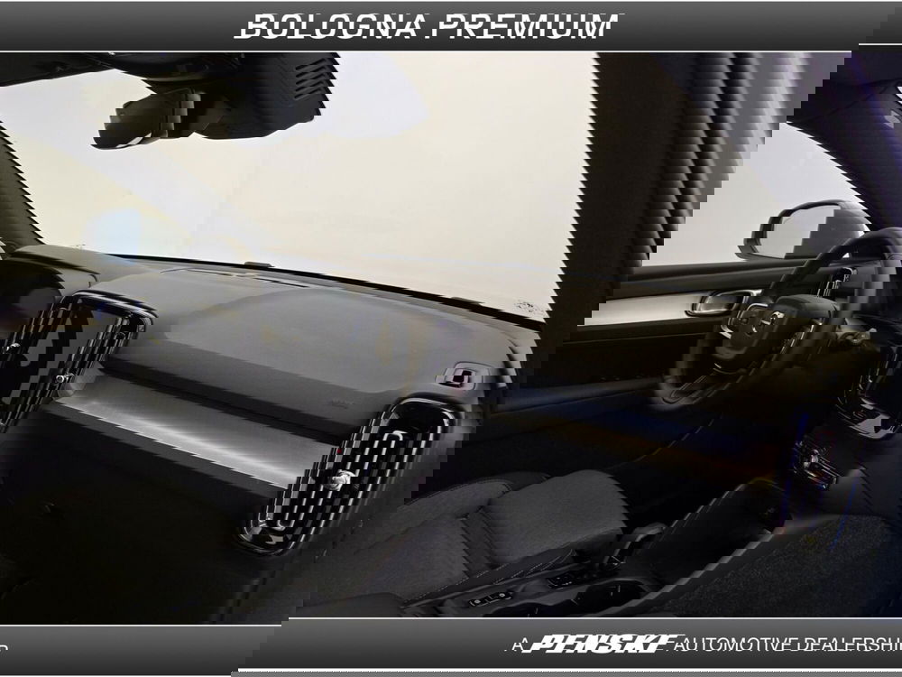 Volvo XC40 usata a Bologna (17)