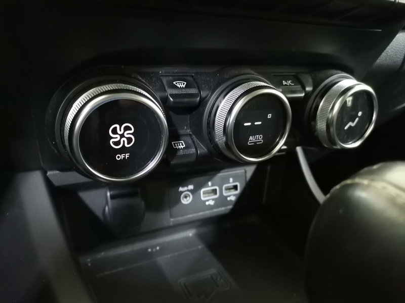 Renault Arkana usata a Salerno (16)