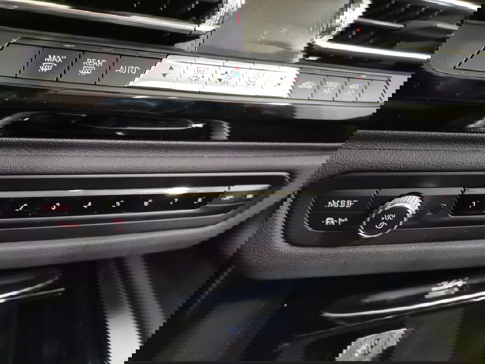 BMW Z4 Cabrio usata a Salerno (19)