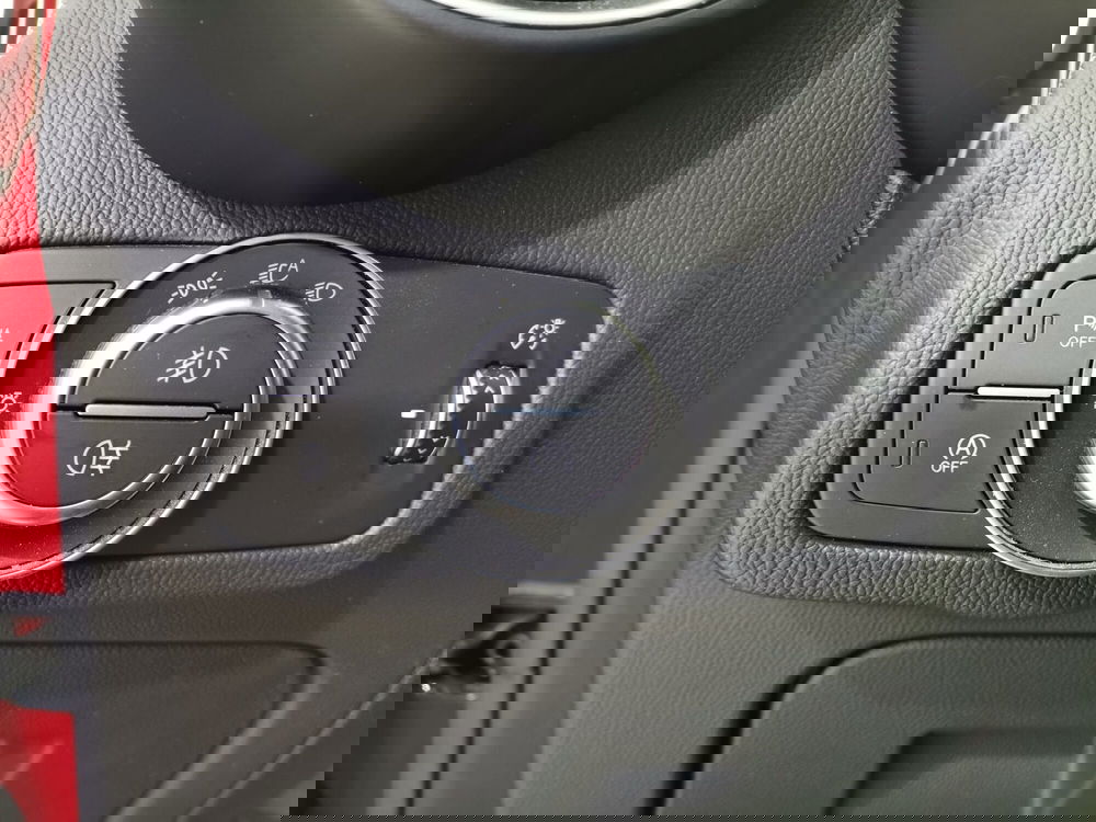 Alfa Romeo Stelvio usata a Salerno (19)