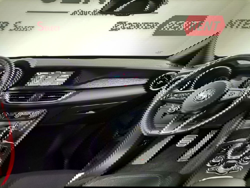 Alfa Romeo Stelvio usata a Salerno (7)