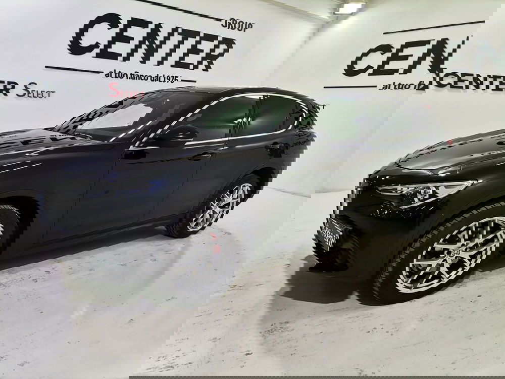 Alfa Romeo Stelvio usata a Salerno