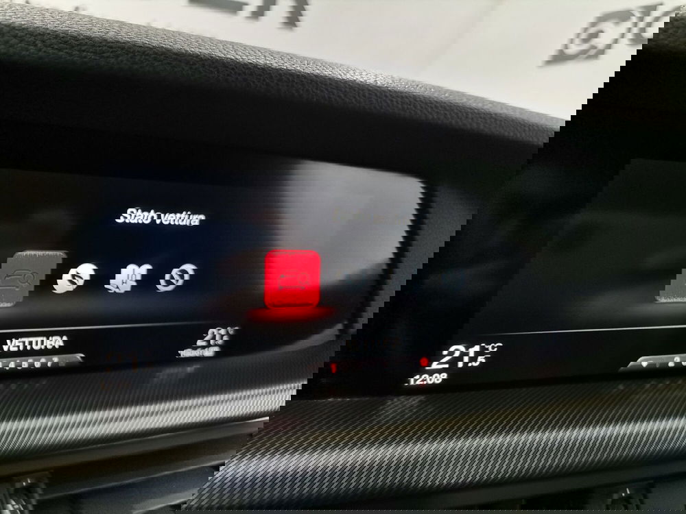 Alfa Romeo Stelvio usata a Salerno (17)