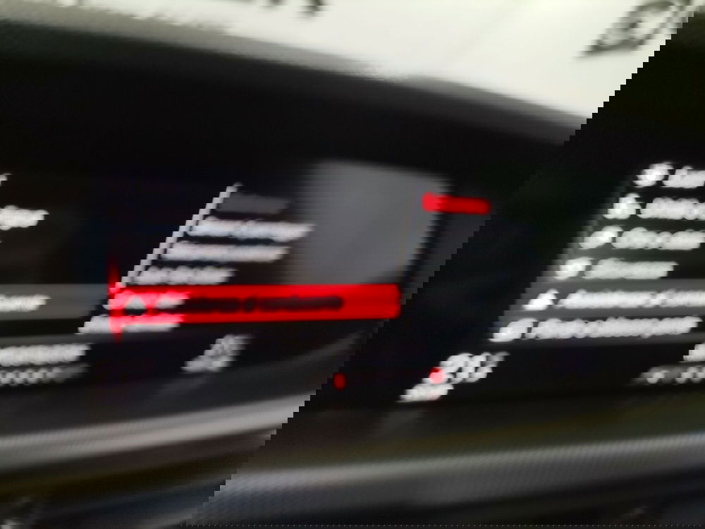 Alfa Romeo Stelvio usata a Salerno (18)