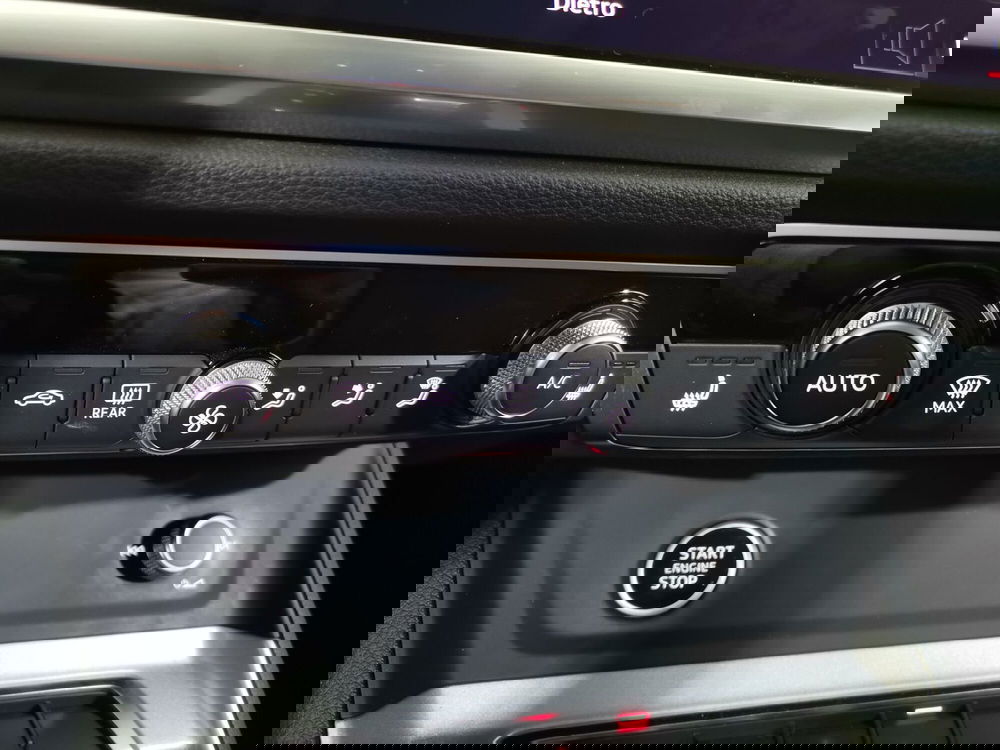 Audi Q3 Sportback usata a Salerno (19)