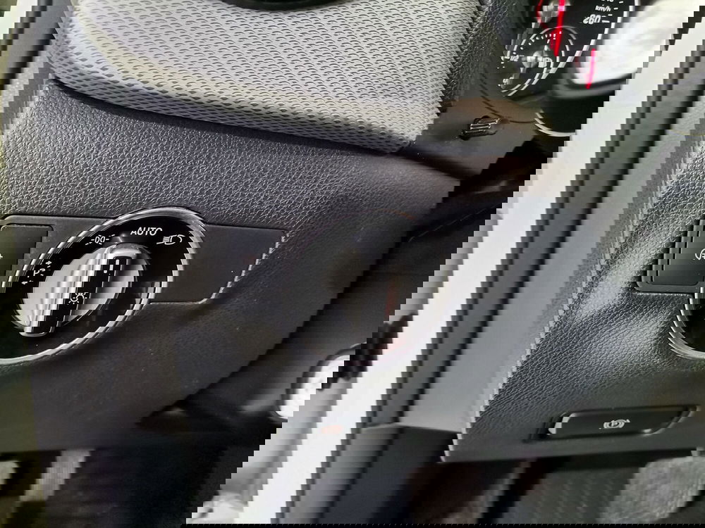 Mercedes-Benz Classe B usata a Salerno (16)