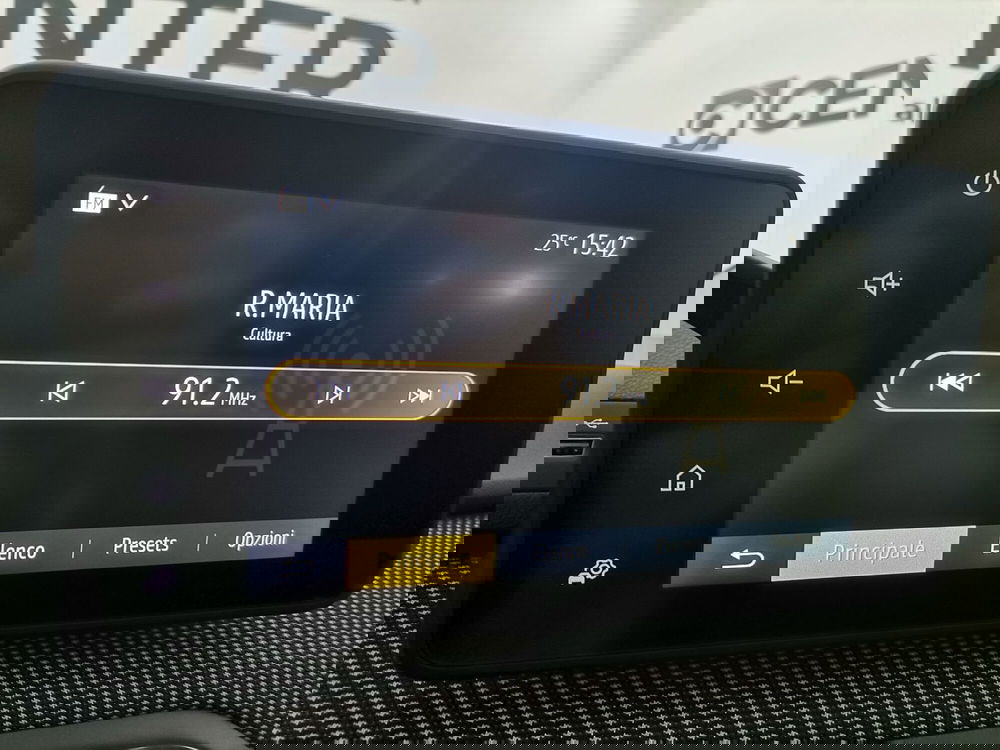 Dacia Jogger usata a Salerno (15)