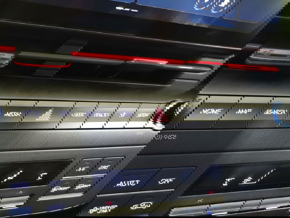 Hyundai Kona usata a Salerno (16)