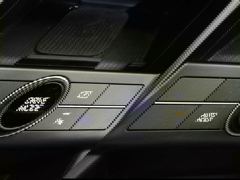 Hyundai Kona usata a Salerno (19)