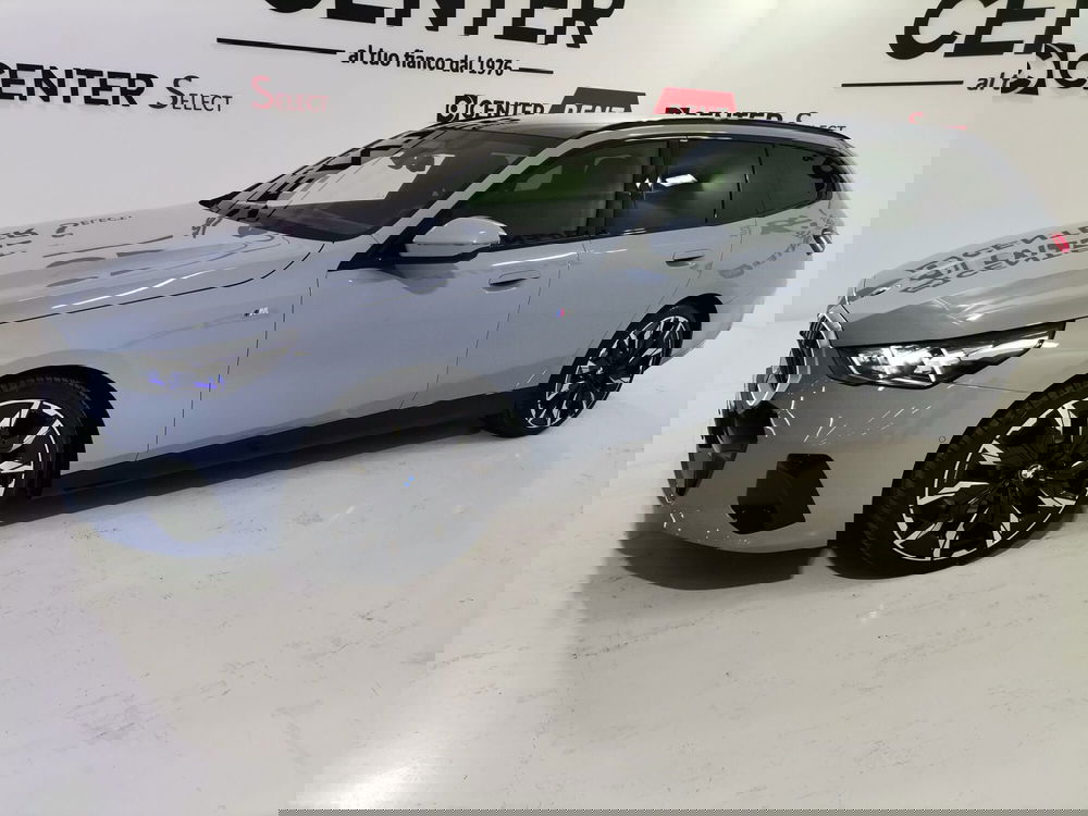 BMW Serie 5 Touring nuova a Salerno