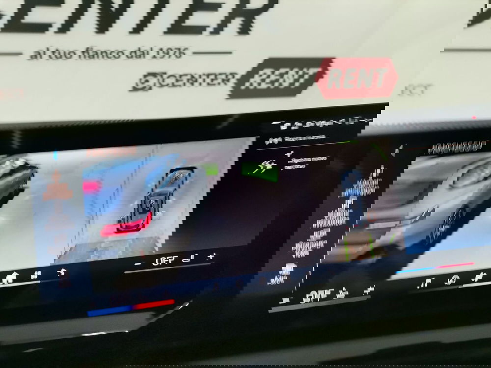 BMW Serie 5 Touring nuova a Salerno (15)