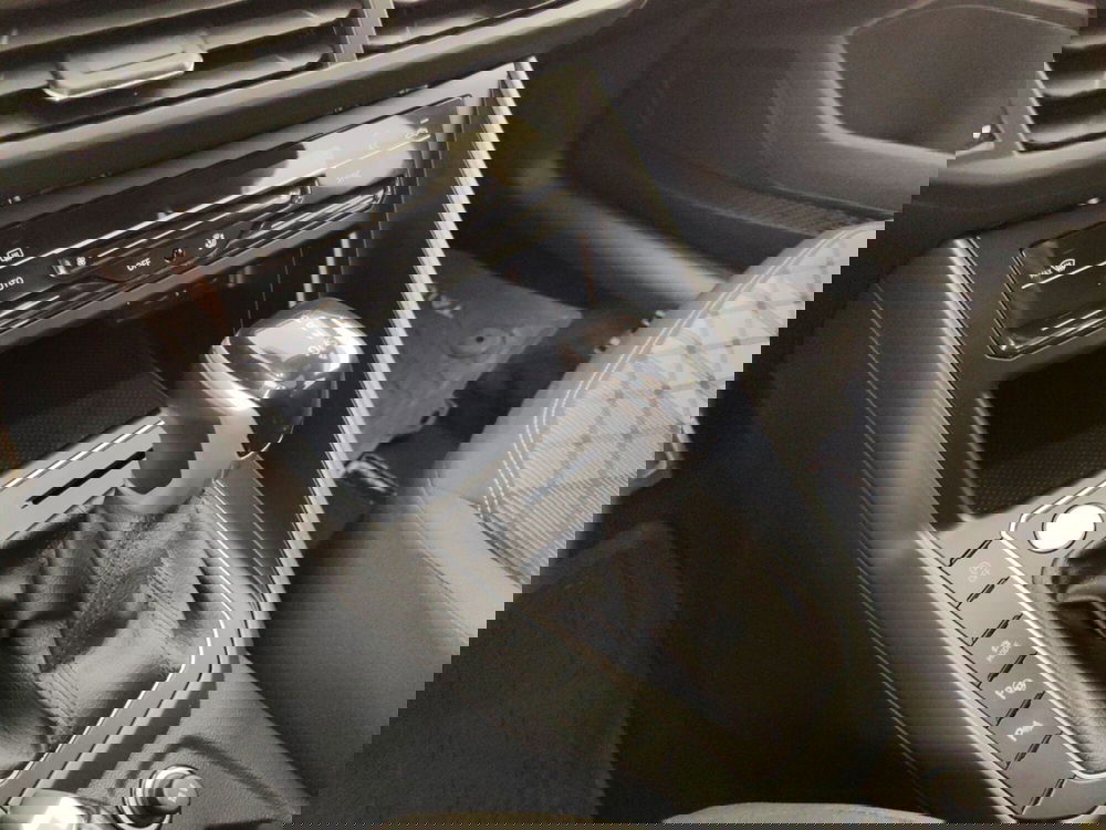 Volkswagen Taigo usata a Massa-Carrara (11)