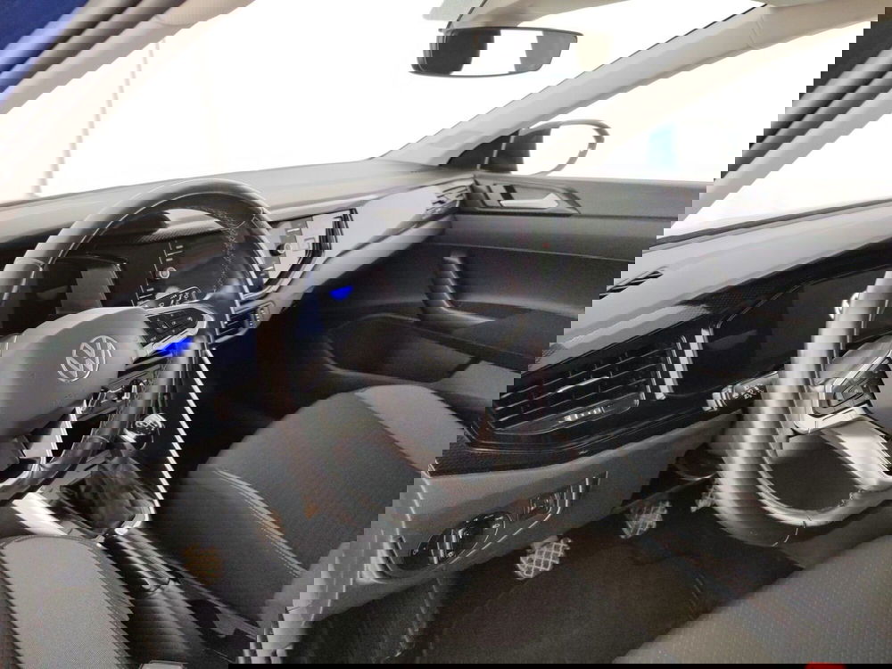 Volkswagen Taigo usata a Massa-Carrara (8)