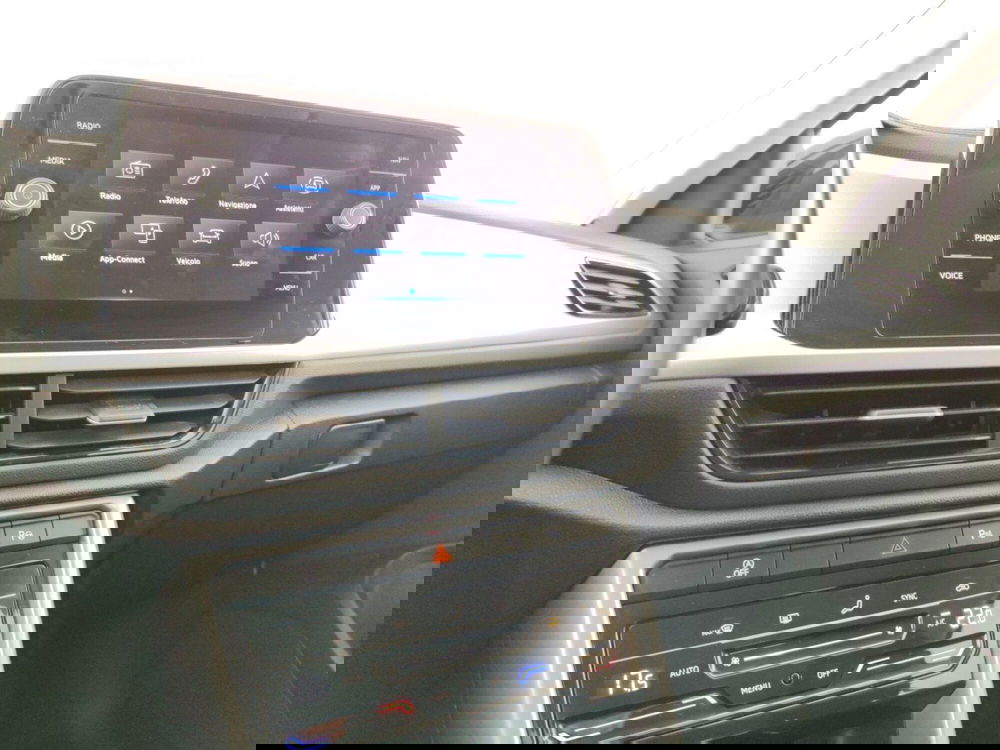 Volkswagen T-Roc usata a Massa-Carrara (15)