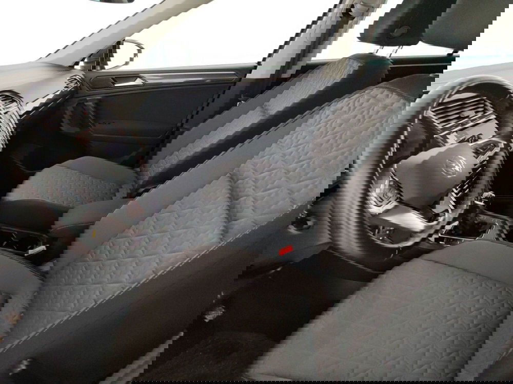 Volkswagen Tiguan usata a Massa-Carrara (7)