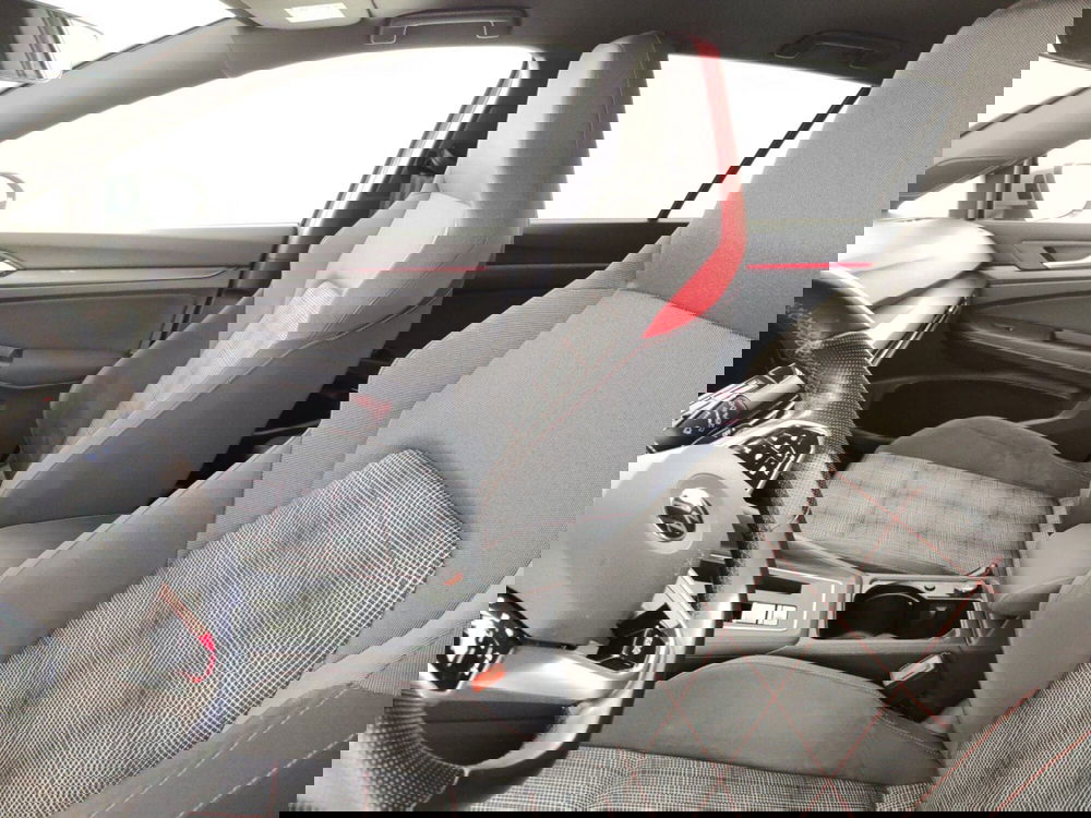 Volkswagen Golf usata a La Spezia (9)