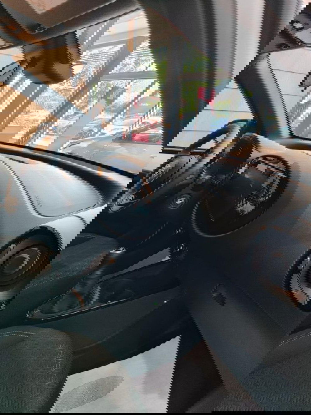 Toyota Aygo X nuova a Perugia (5)