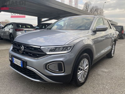 Volkswagen T-Roc 2.0 tdi Life 115cv del 2022 usata a Mirandola