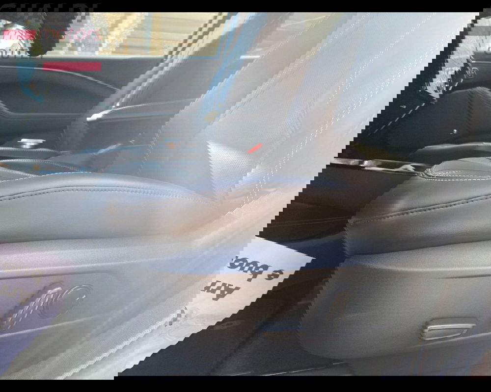 Ford Mustang Mach-E usata a Modena (13)